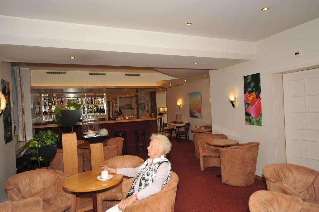Hotel Promenade Schaffhausen Buitenkant foto